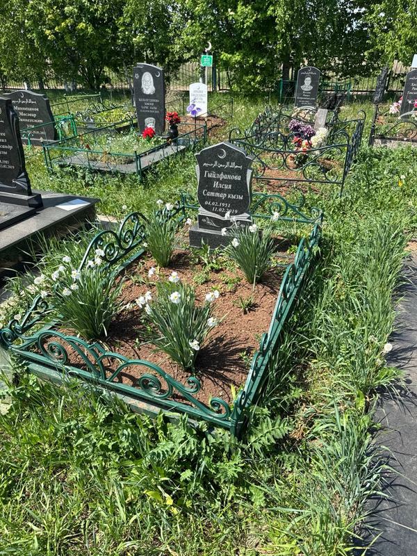 Фото надгробия: Гильфанова Ильсия Саттаровна