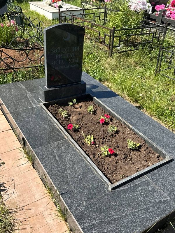 Фото надгробия: Зайдуллин Ришат Асгатович