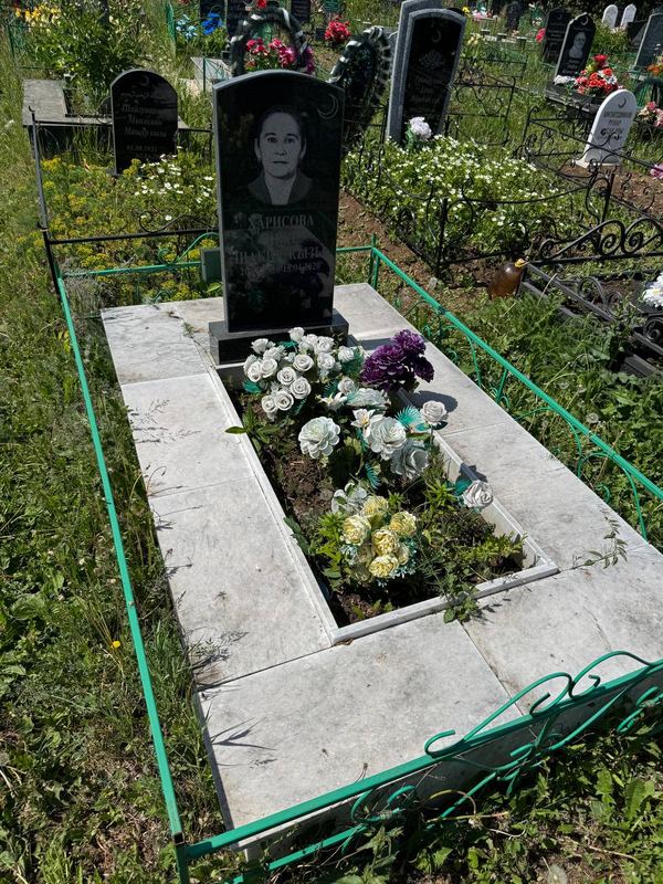 Фото надгробия: Харисова Эндже Шакировна