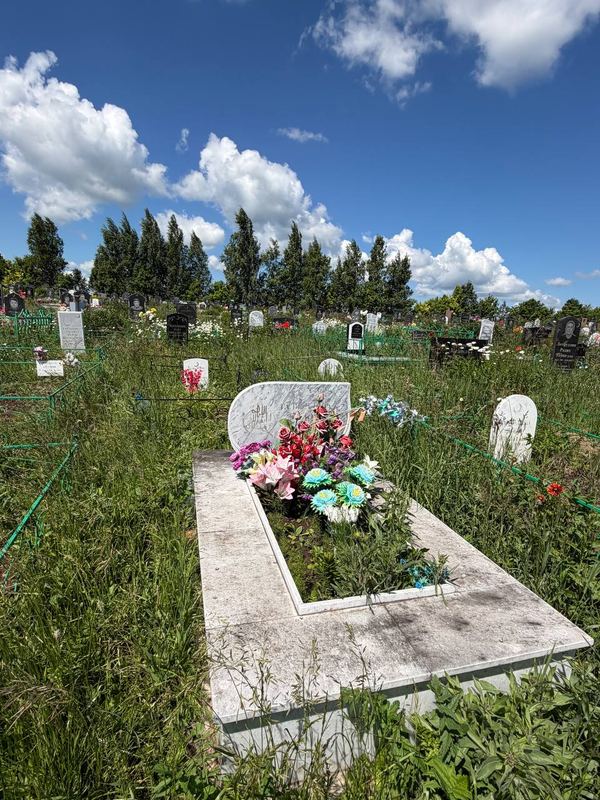 Фото надгробия: Галиуллина Гузель Валиевна
