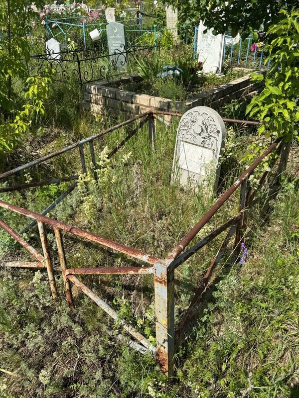 Фото надгробия: Машарипов Виталий Давронбекович