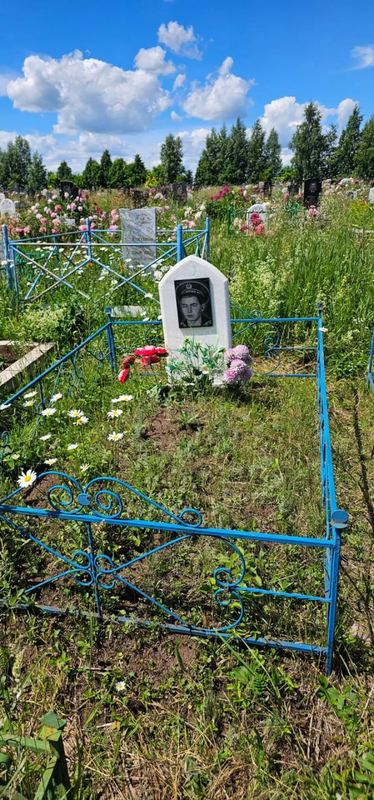 Фото надгробия: Шигапов Ринат Раисович