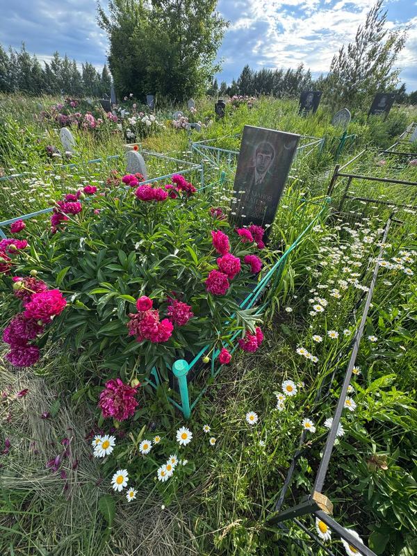 Фото надгробия: Рамазанов Наиль Мусаевич