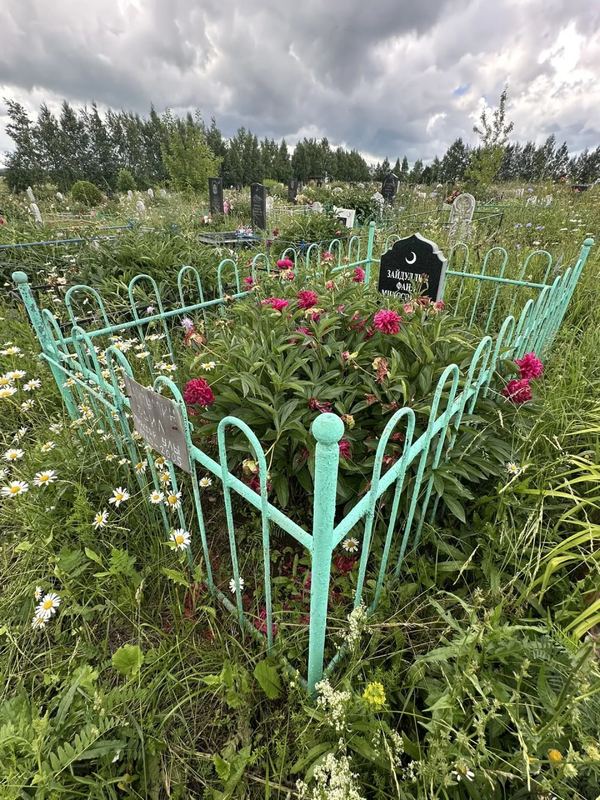 Фото надгробия: Зайдуллин Фаиль Мияссарович
