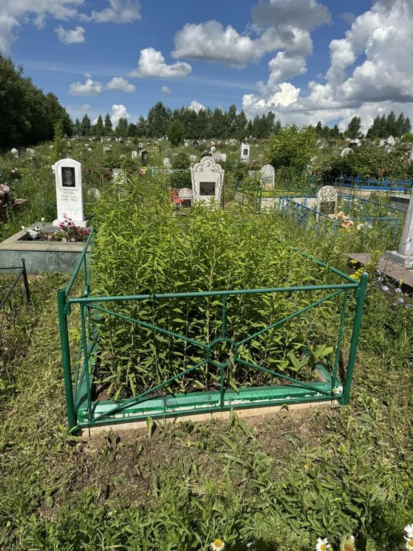 Фото надгробия: Салимгараев Анвар Сабирзянович
