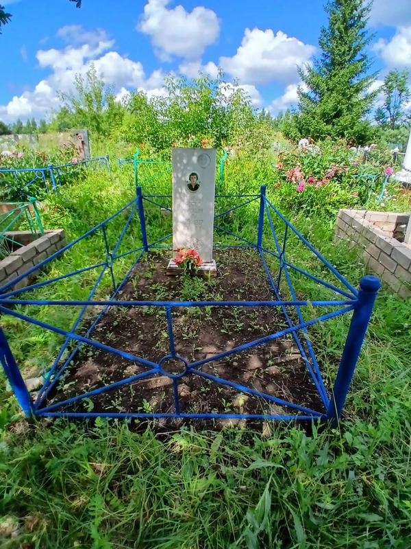 Фото надгробия: Батыршин Рафис Миргазиянович