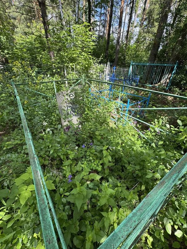 Фото надгробия: Аскаров Фарди Равильевич