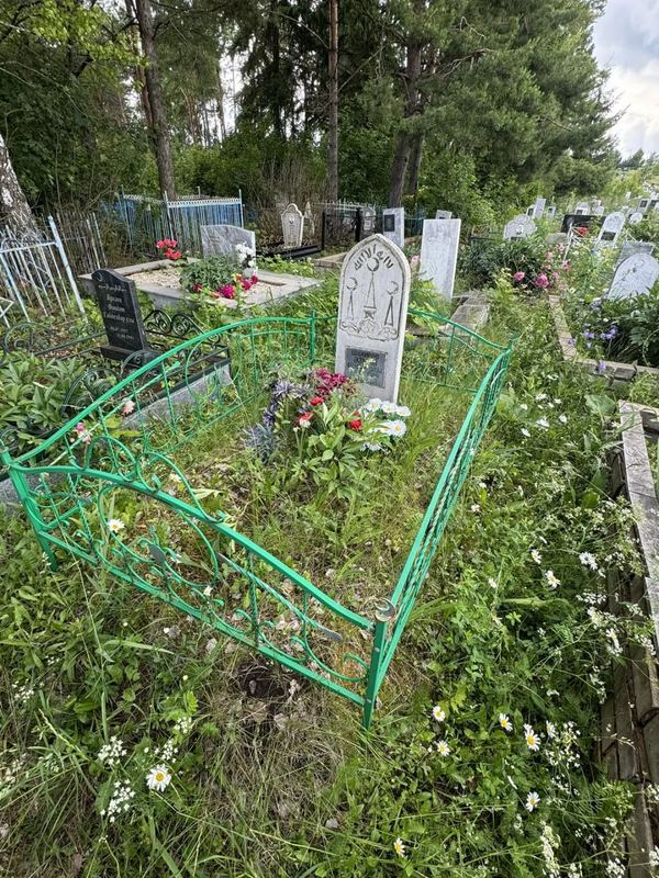 Фото надгробия: Шакиров Азгам Шакирович