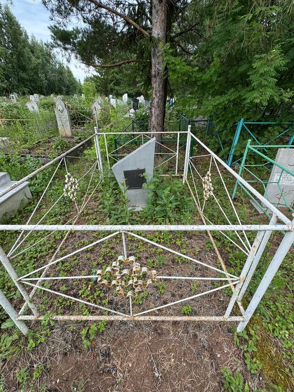 Фото надгробия: Сафиуллина Сахибзямал Минхазетдиновна