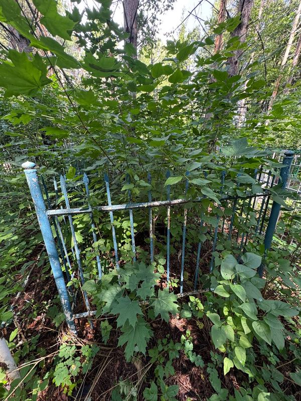 Фото надгробия