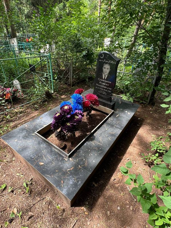 Фото надгробия: Сулейманов Исмагил Миннеханович