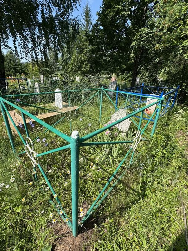 Фото надгробия: Хасанов Олег Султангалиевич