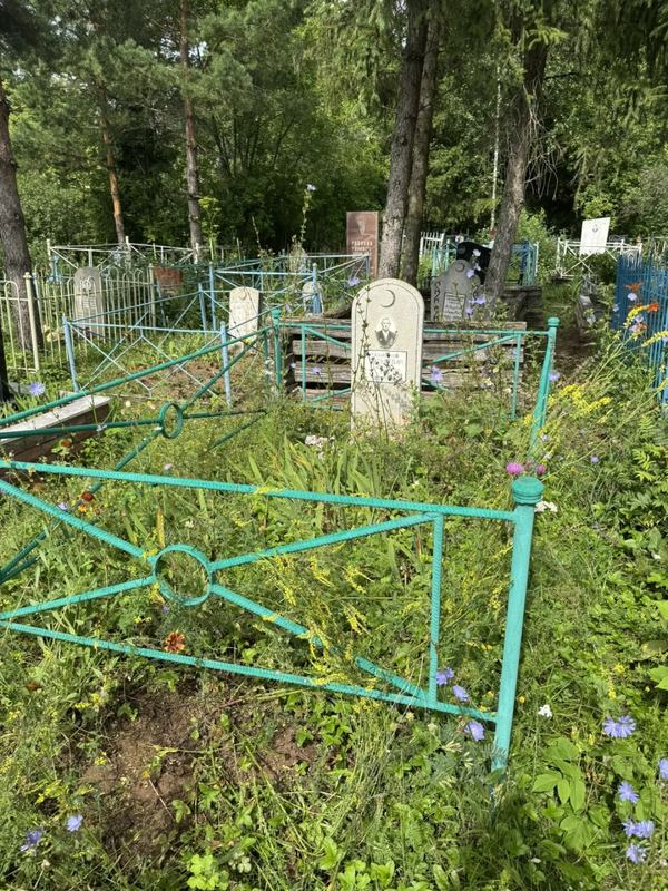 Фото надгробия: Рахманов Зайнетдин Ахметович
