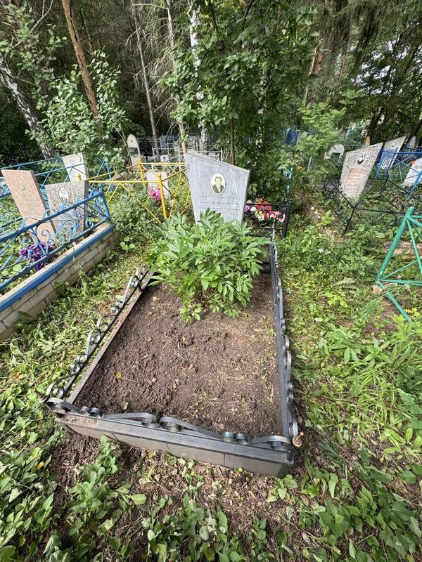 Фото надгробия: Шарифуллин Ильдар Мугамбарович