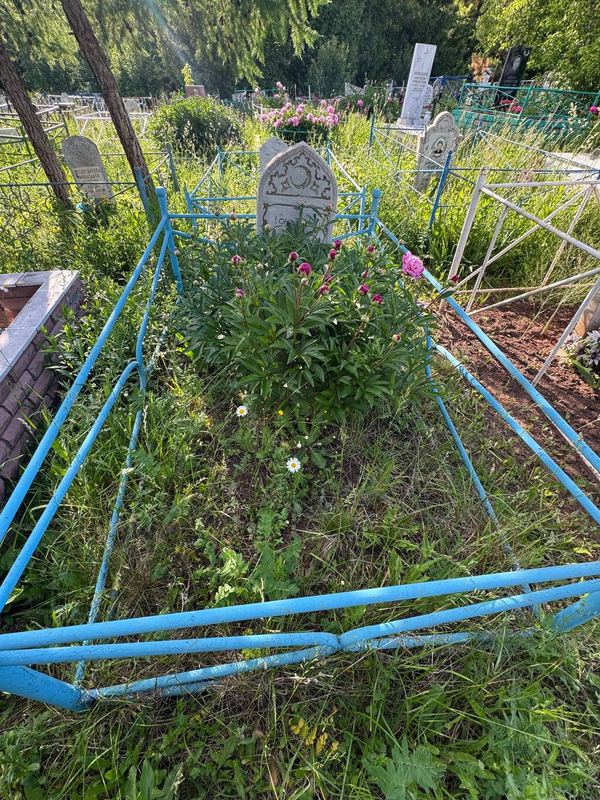 Фото надгробия: Шарипова Мусалляма Мухаметшариповна