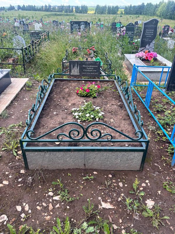 Фото надгробия: Мухаметзянов Зинур Сулейманович