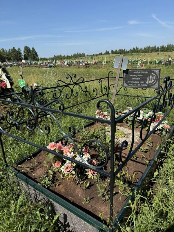 Фото надгробия: Мотыгуллин Альберт Мусагитович