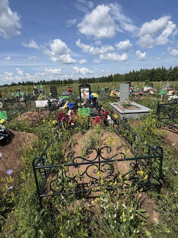 Фото надгробия: Харисов Марат Мансурович