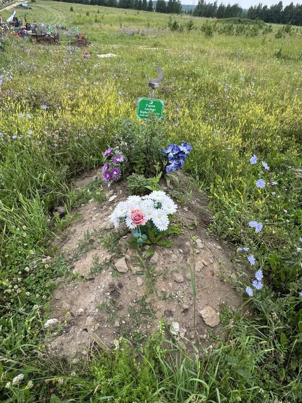 Фото надгробия: Гараев Альберт Курбангалиевич